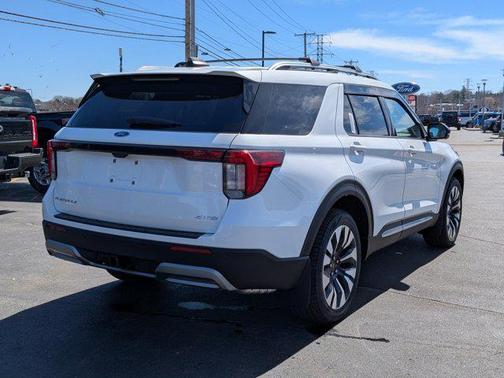 Star White Metallic Tri-Coat 2026 Ford Explorer Platinum