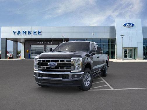 2025 Ford F-350 XLT