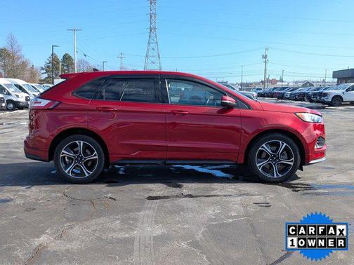 2023 Ford Edge ST