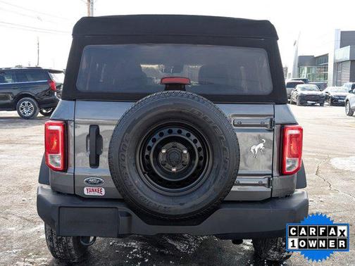 2023 Ford Bronco Base