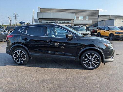 2019 Nissan Rogue Sport SL