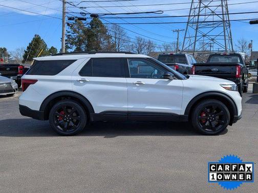 STAR WHITE MET TRI-COAT 2023 Ford Explorer ST