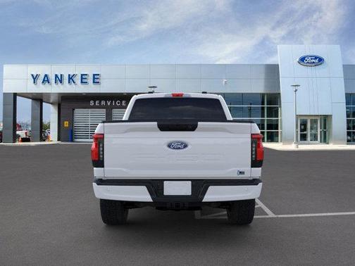 2025 Ford F-150 Lightning XLT