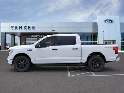 2025 Ford F-150 Lightning XLT