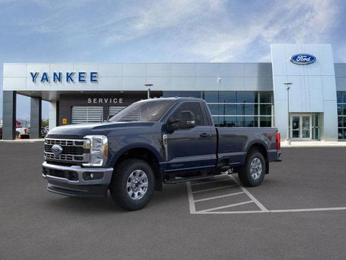 2025 Ford F-350 XLT