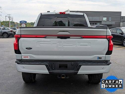 2023 Ford F-150 Lightning Platinum
