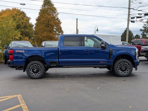 2026 Ford F-350 Platinum