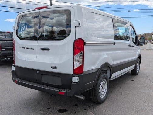OXFORD WHITE 2026 Ford Transit-250 Base