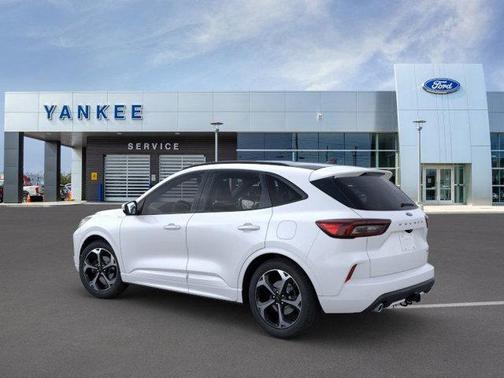 2025 Ford Escape ST-Line Elite