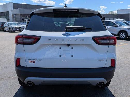 OXFORD WHITE 2026 Ford Escape Active