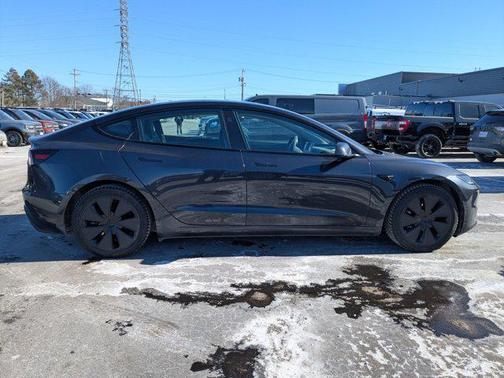 2024 Tesla Model 3 Long Range