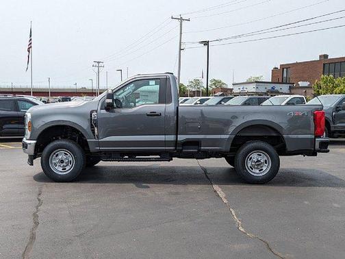 2025 Ford F-250 XL