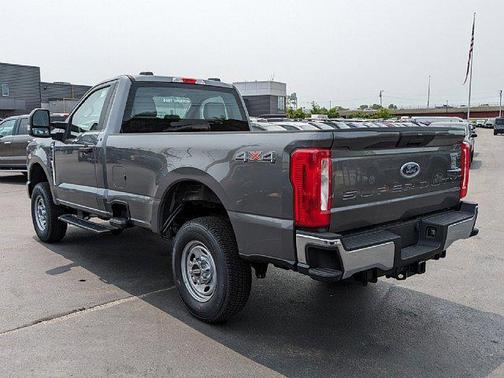 2025 Ford F-250 XL
