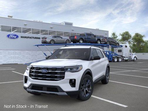 Star White Metallic Tri-Coat 2026 Ford Explorer Active w/200A Pkg