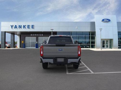 2025 Ford F-350 XLT