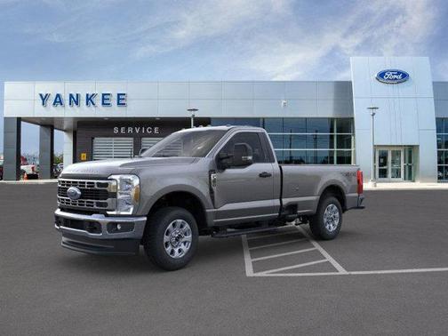 2025 Ford F-350 XLT