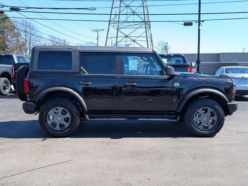 SHADOW BLACK 2026 Ford Bronco Big Bend