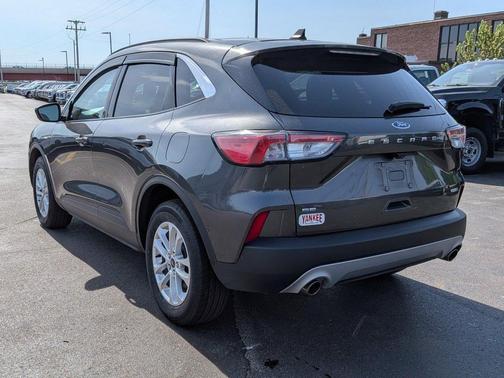 MAGNETIC METALLIC 2020 Ford Escape SE