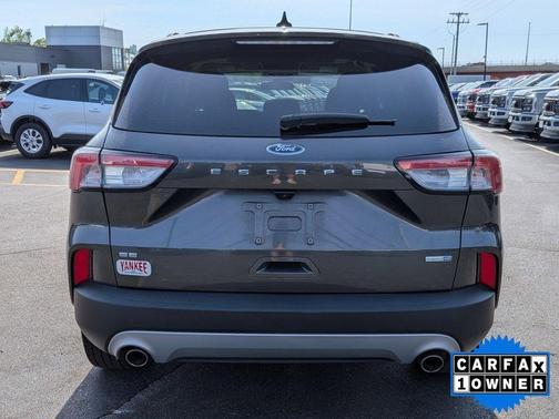 MAGNETIC METALLIC 2020 Ford Escape SE