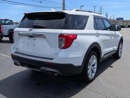 STAR WHITE MET TRI-COAT 2022 Ford Explorer Platinum