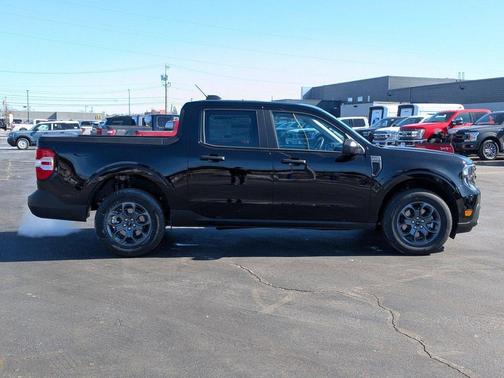 SHADOW BLACK 2026 Ford Maverick XLT