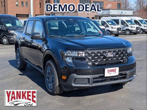 SHADOW BLACK 2026 Ford Maverick XLT