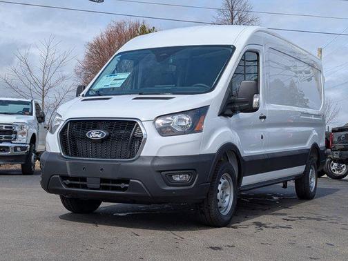 Oxford White 2026 Ford Transit-250 Base