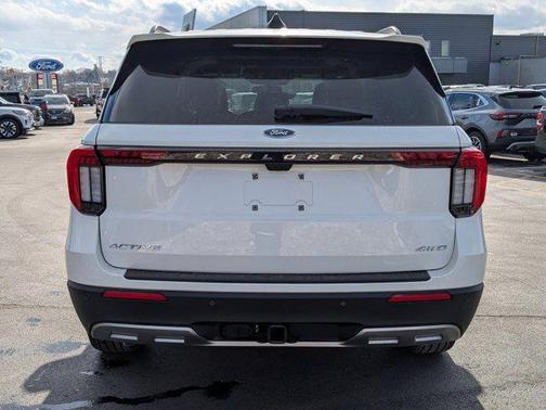 2026 Ford Explorer Active w/200A Pkg