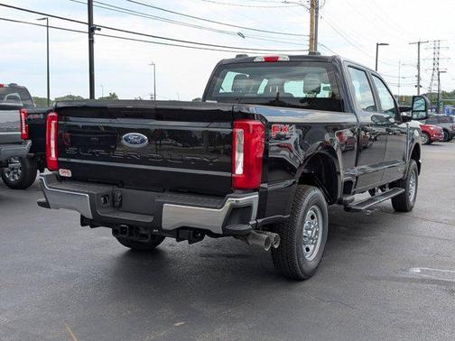 2025 Ford F-250 XL
