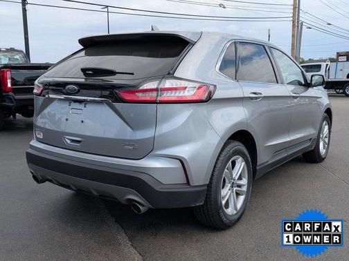 ICONIC SILVER 2020 Ford Edge SEL