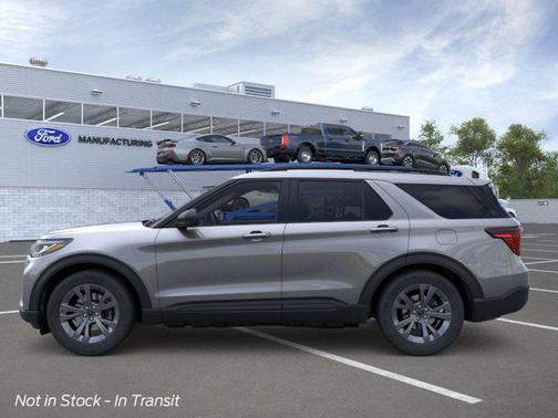 Carbonized Gray Metallic 2026 Ford Explorer Active w/200A Pkg