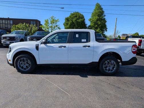 OXFORD WHITE 2026 Ford Maverick XLT