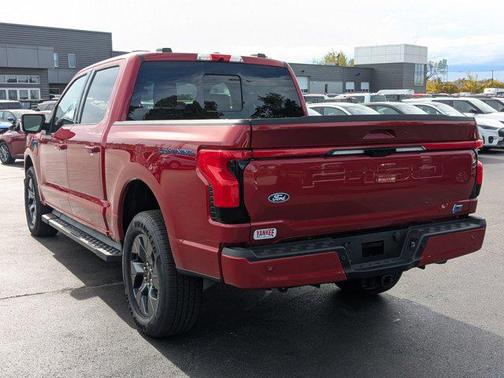 2025 Ford F-150 Lightning LARIAT