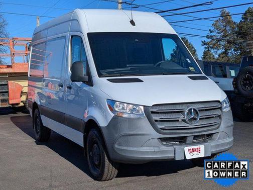 2020 Mercedes-Benz Sprinter 2500 Standard Roof