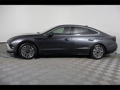 2024 Hyundai SONATA Hybrid SEL