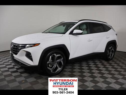 White 2024 Hyundai TUCSON SEL
