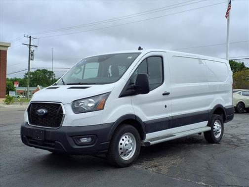 2023 Ford Transit-250