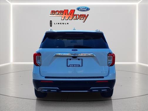 STAR WHITE MET TRI-COAT 2022 Ford Explorer XLT