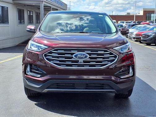 2022 Ford Edge Titanium