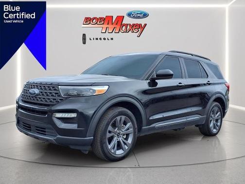 AGATE BLACK METALLIC 2024 Ford Explorer XLT