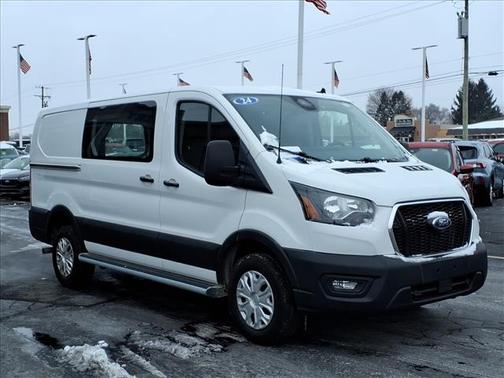 2024 Ford Transit-250 
