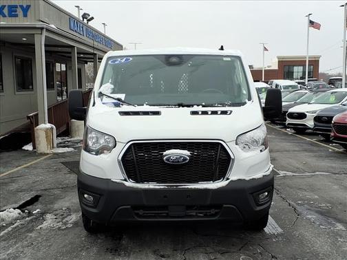 2024 Ford Transit-250 