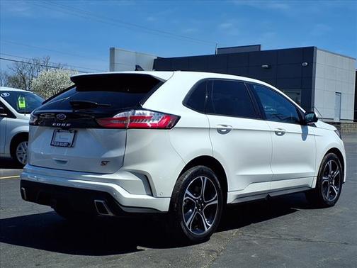 2022 Ford Edge ST