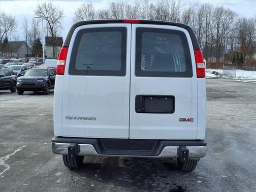 2022 GMC Savana 2500 Work Van