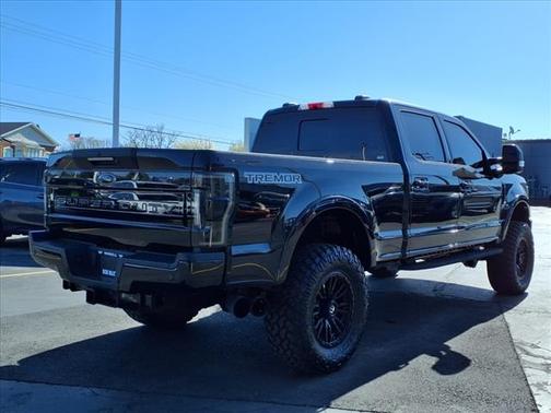 2022 Ford F-350 Lariat Super Duty