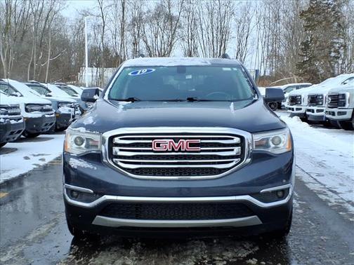 2019 GMC Acadia SLE-2