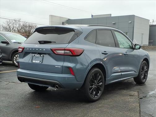 2023 Ford Escape ST-Line Elite