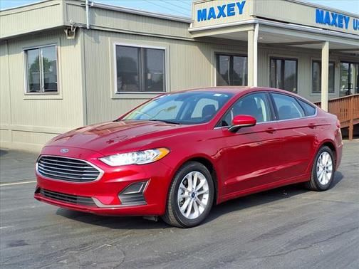 2020 Ford Fusion SE