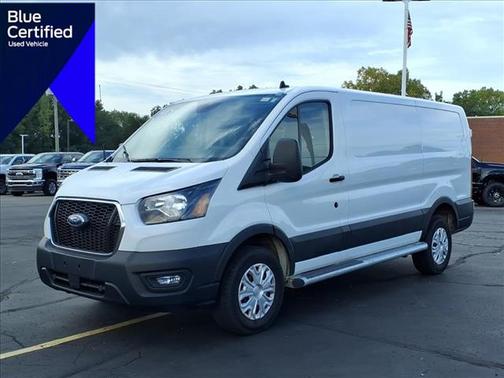 2023 Ford Transit-250 