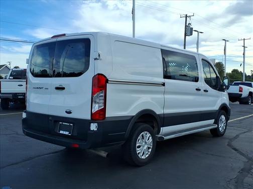 2023 Ford Transit-250